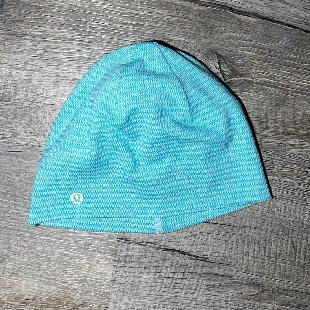 Lululemon Blue Beanie Hat - O/S, Lightweight Stretch Knit - Picture 9 of 9